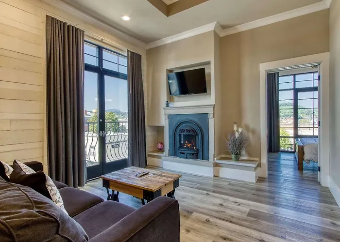 New Hotel Collection Smoky Mountains